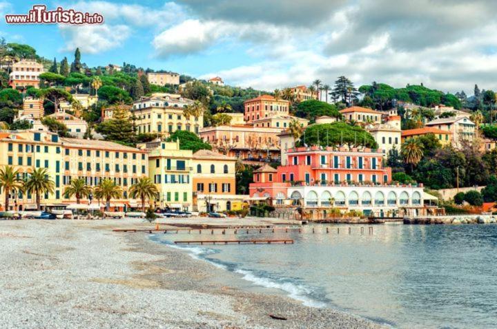 Casarinolaurino Valle Del Golfo Healthy Air Above The Sea Uscio Extérieur photo